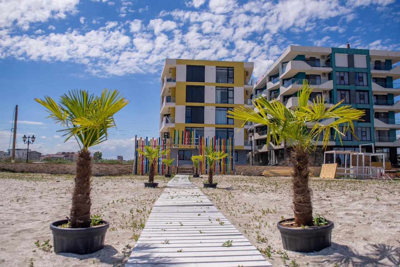 Constantinos Apartment Mamaia Nord นาโวดาริ ภายนอก รูปภาพ