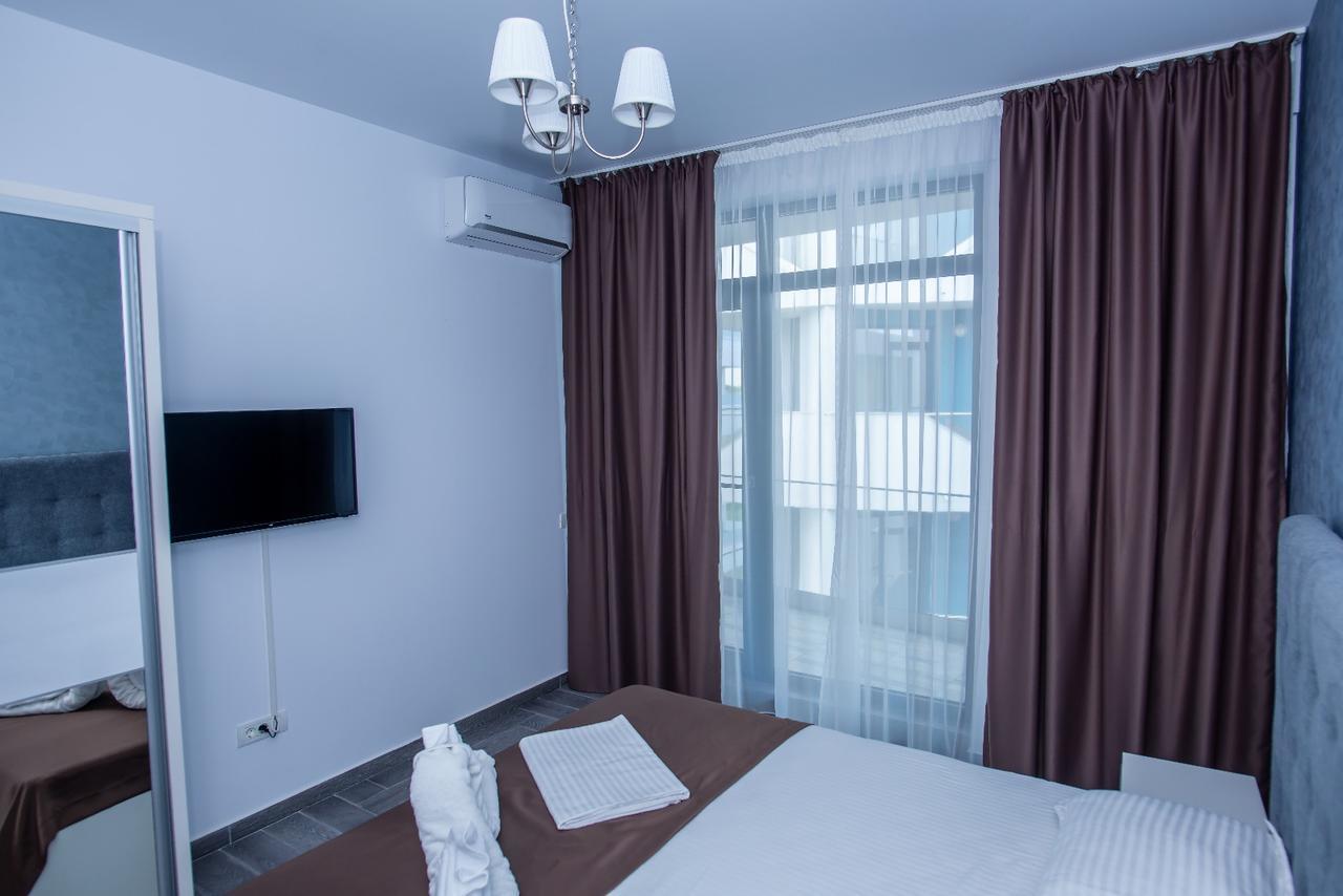 Constantinos Apartment Mamaia Nord นาโวดาริ ภายนอก รูปภาพ